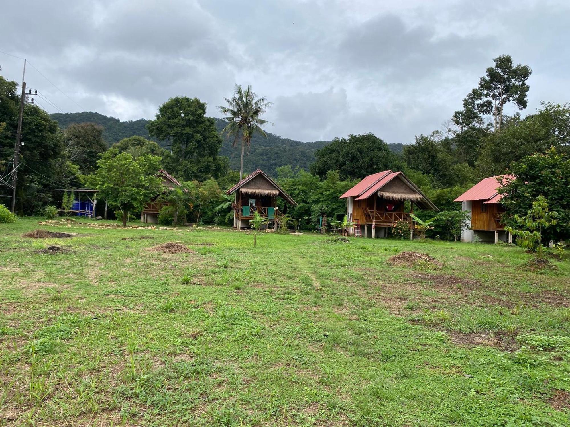 Seree Bungalows & Chill Bar Koh Chang Ngoại thất bức ảnh